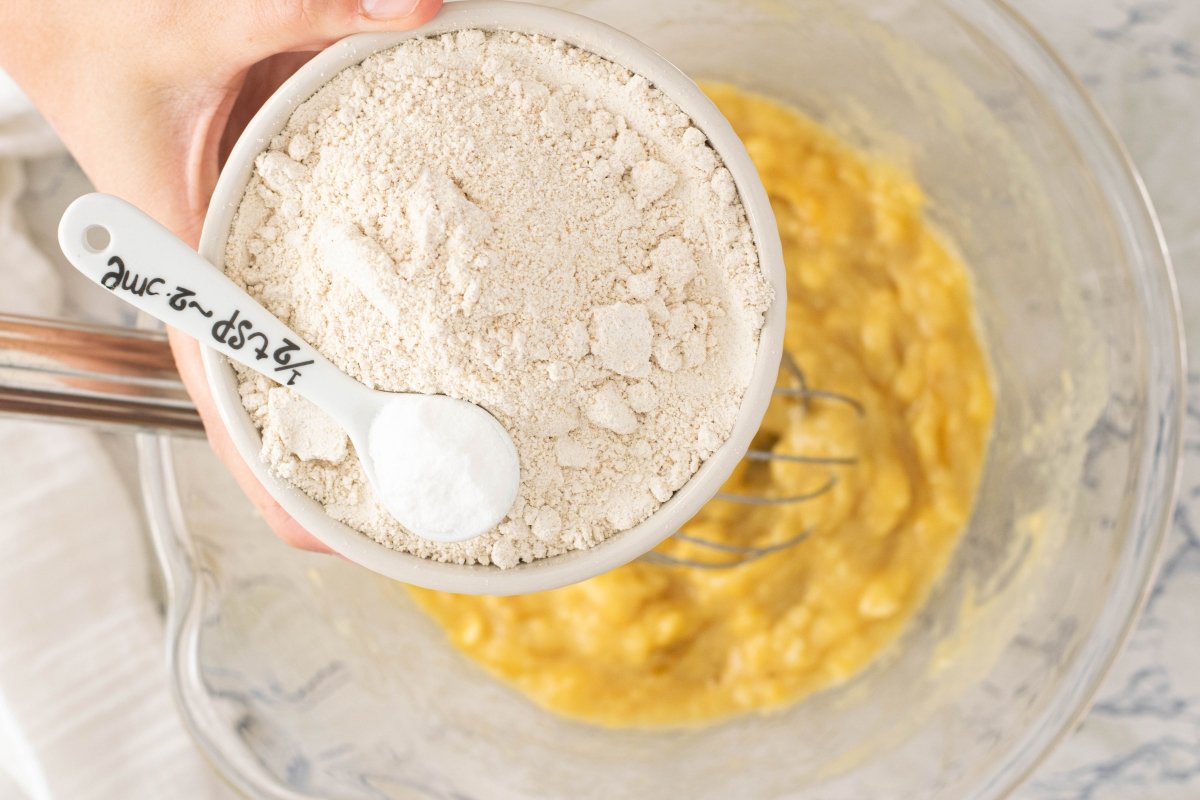 Añadimos la avena del bizcocho de avena