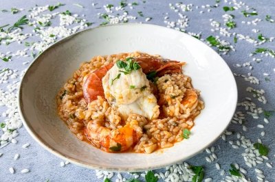 Arroz con rape y gambas