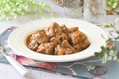 Carne de cerdo en salsa