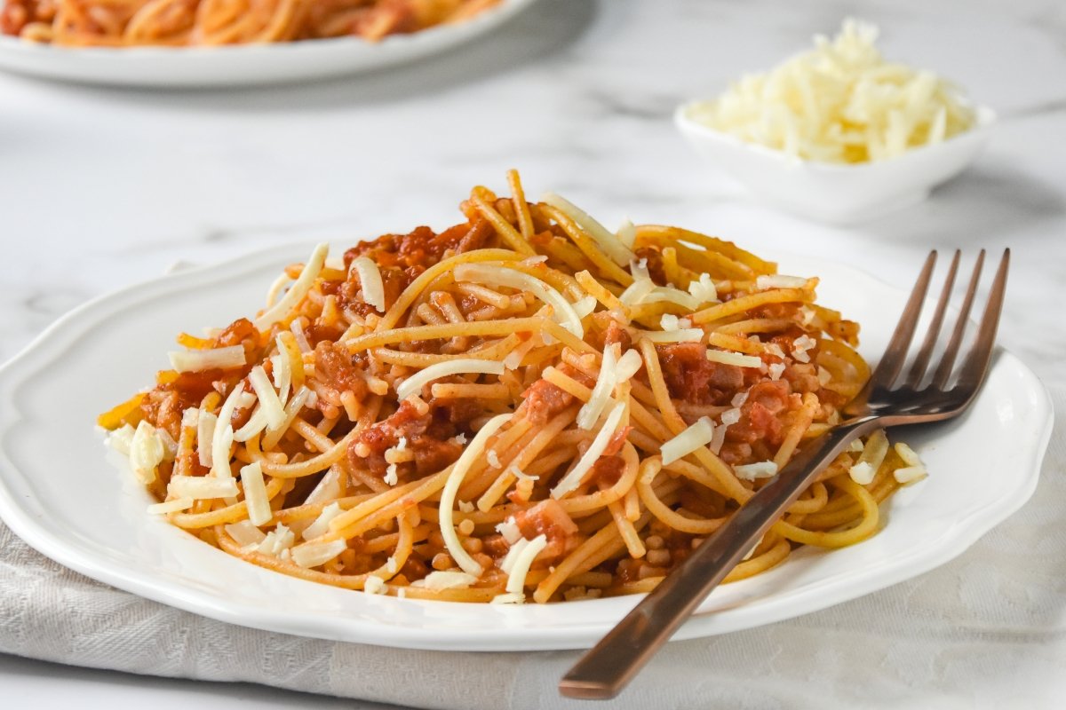 Espaguetis a la amatriciana caseros