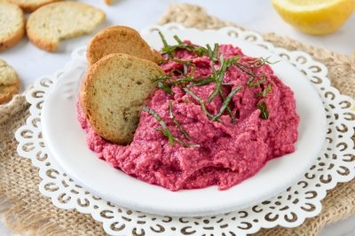 Hummus de remolacha