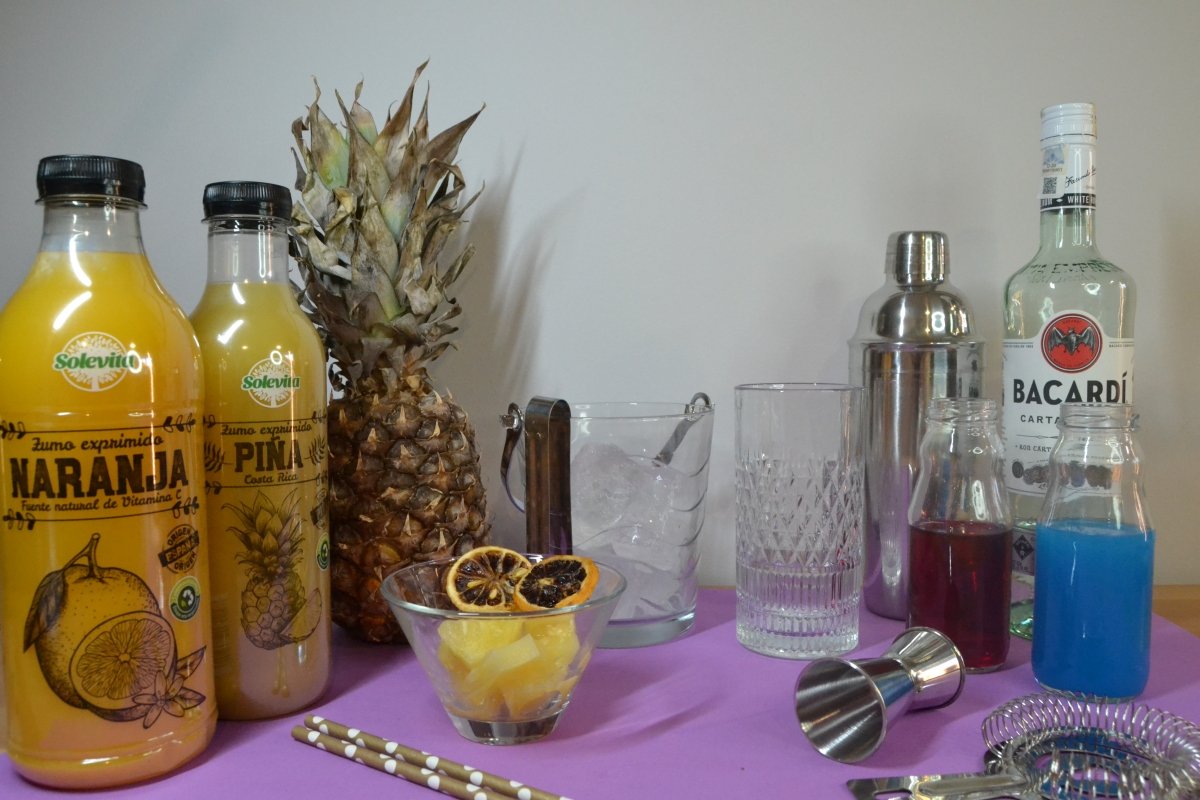 Ingredientes para el cóctel Purple Sky