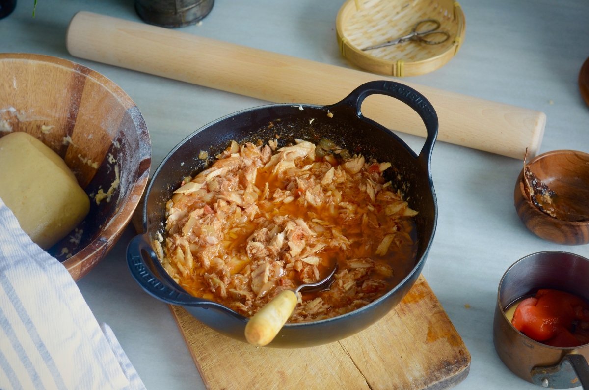 Relleno de la empanada de bonito
