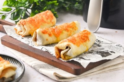 Rollos de pizza en freidora de aire