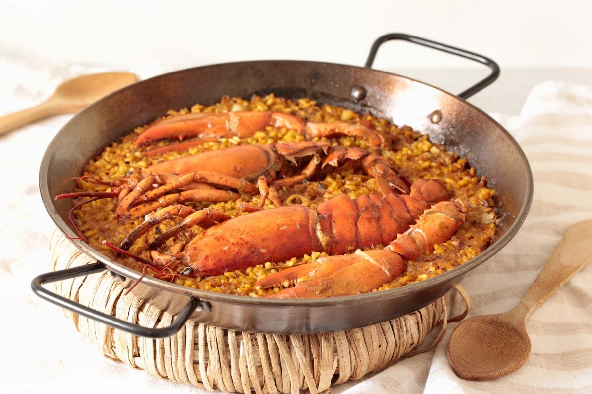 Servimos la paella de bogavante