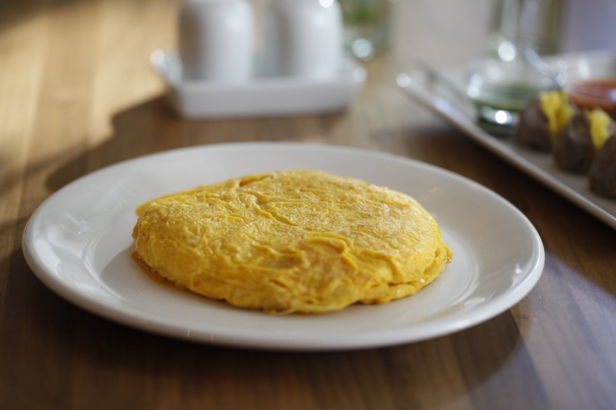 Tortilla de Betanzos del restaurante Taberna Pedraza en Madrid
